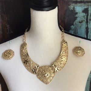 Necklace, earrings set - Barrera